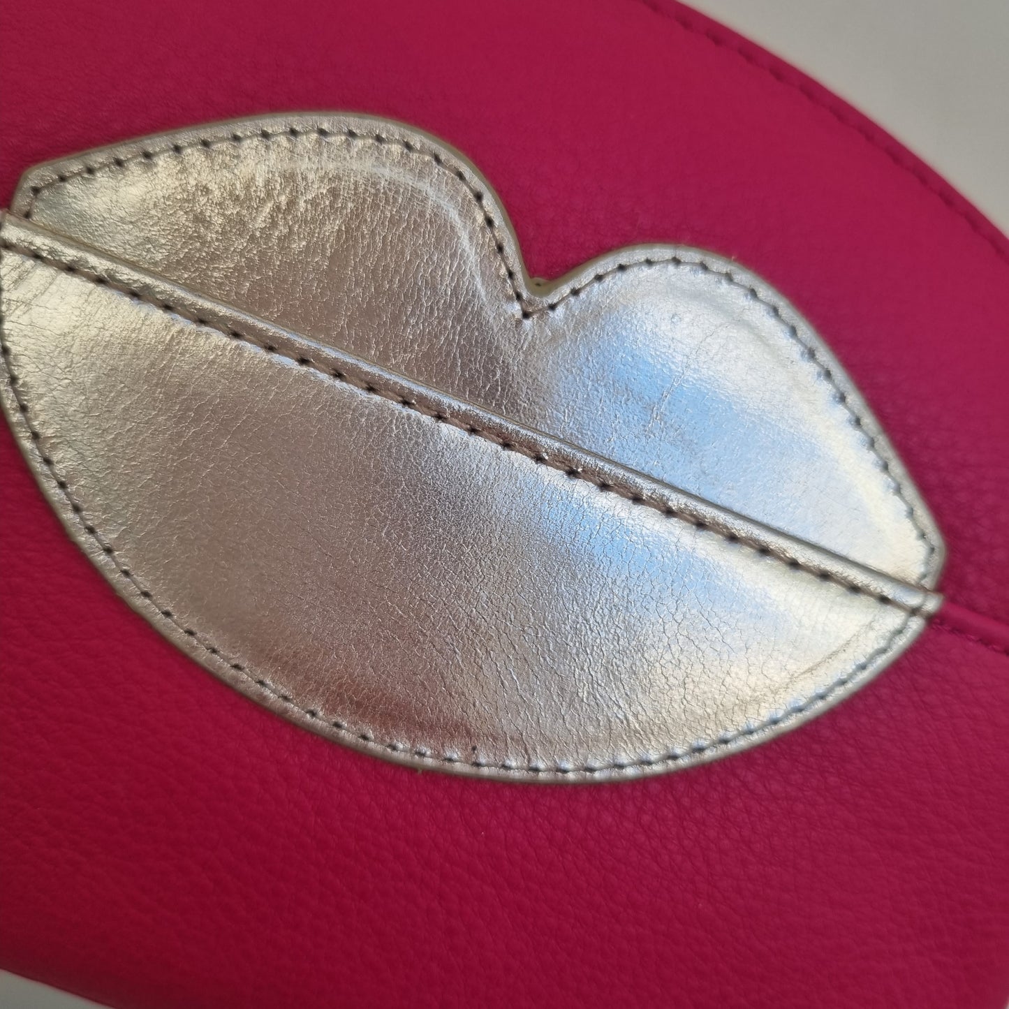 Leather Cosmetic Pouch with Lips Detail