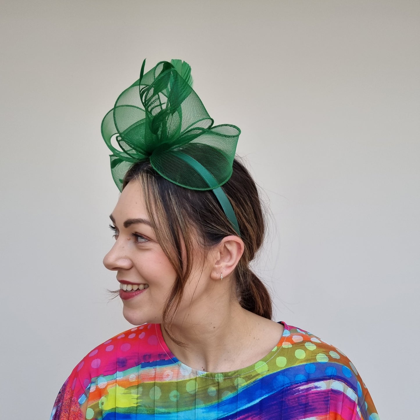 J Bees JB24/22 Crin Bow Fascinator In Greens