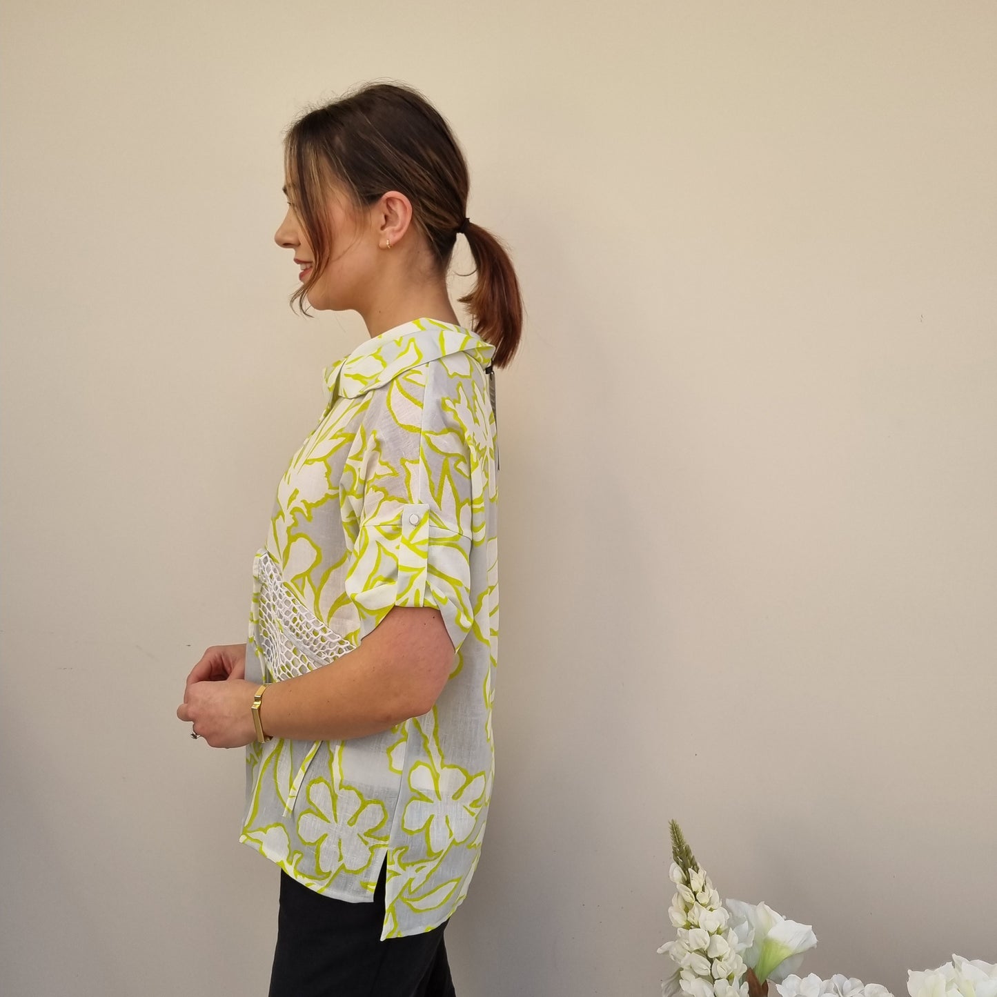 I.NCO Floral Print Net Pocket Top