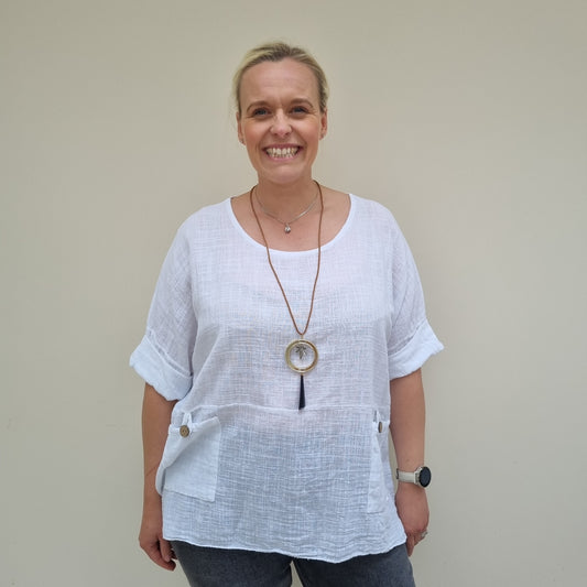 2 Pocket Linen Top With Necklace