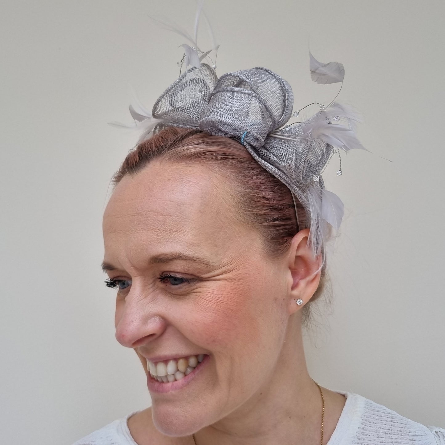 Max and Ellie CF1 Fascinator in Silver & Grey