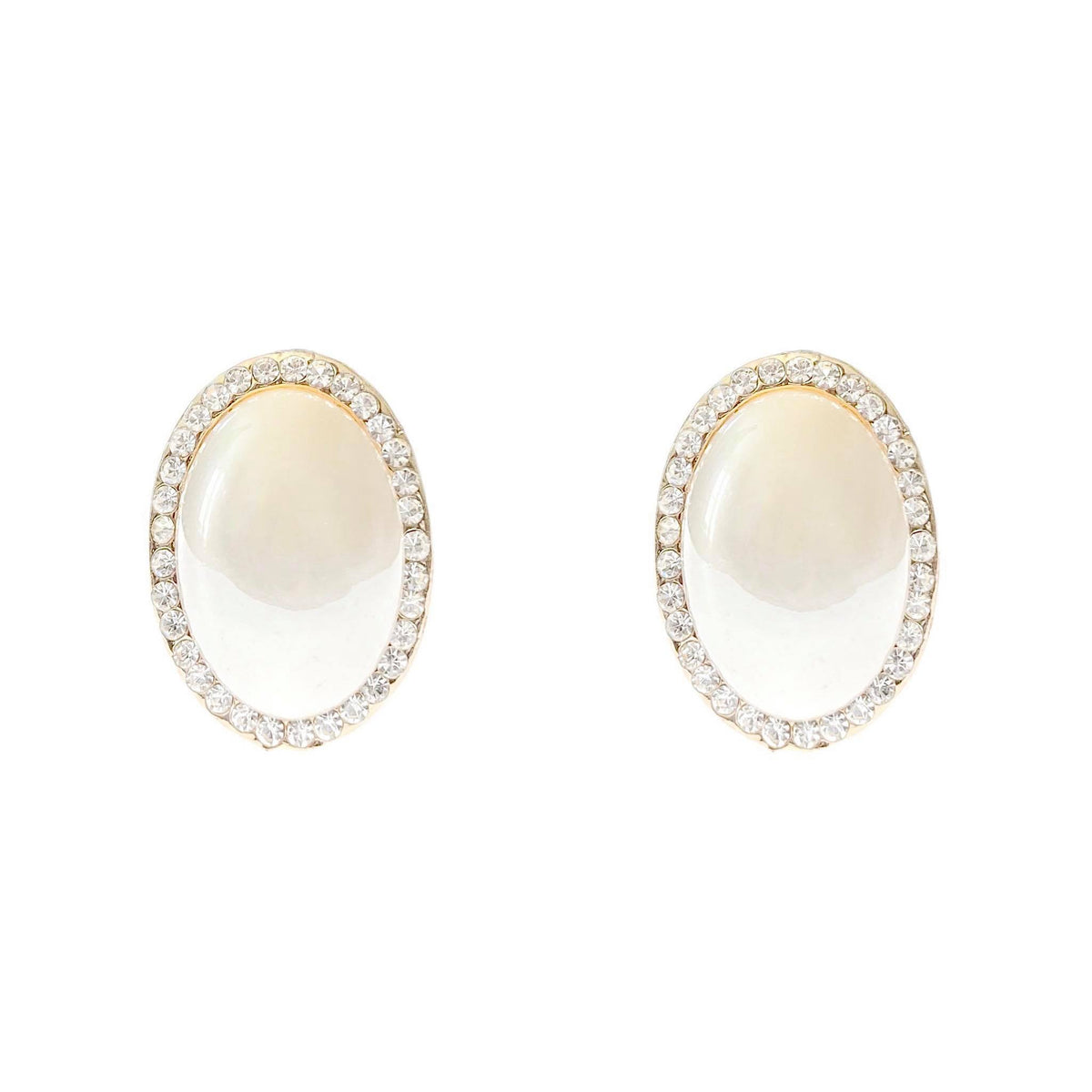 205514 Pearl Oval Clip On Earrings