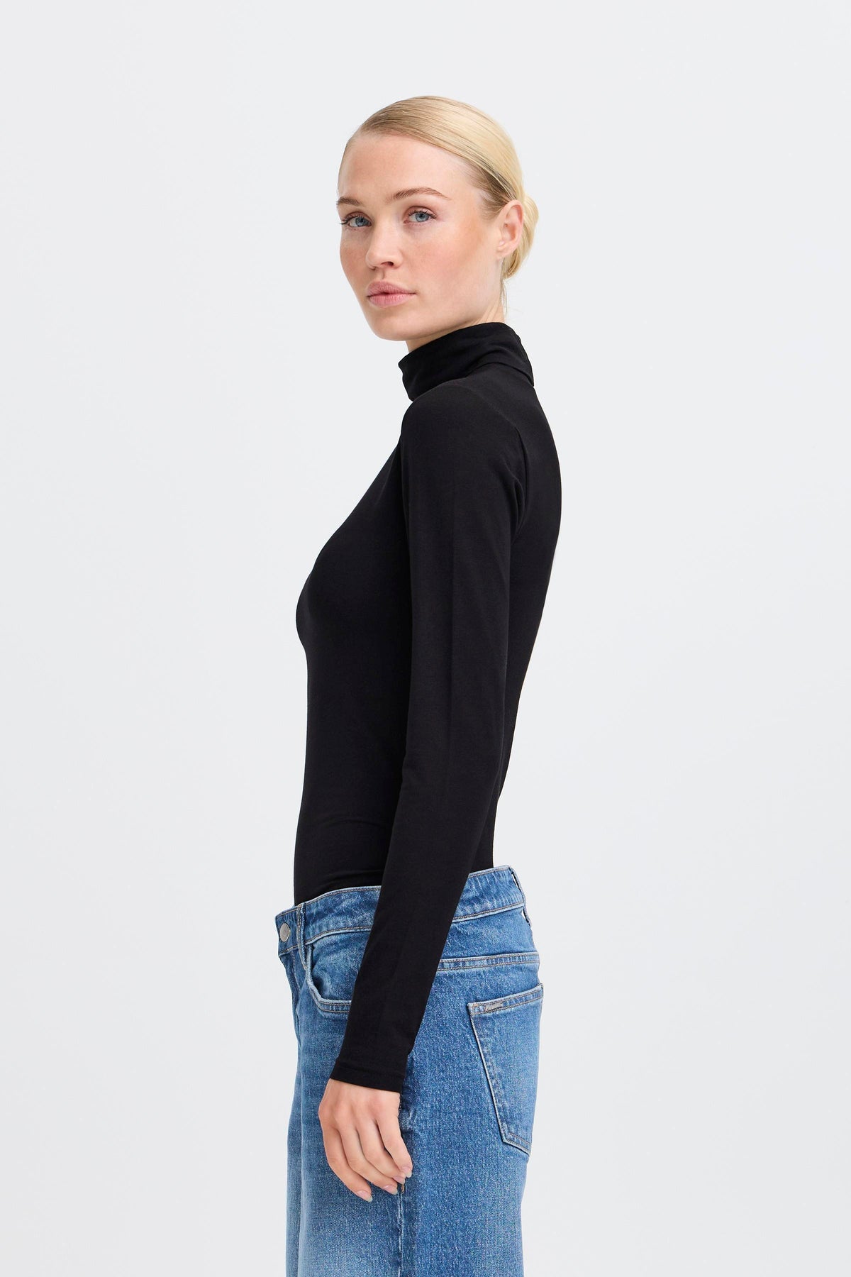 B.Young Pamila Roll Neck 20802565