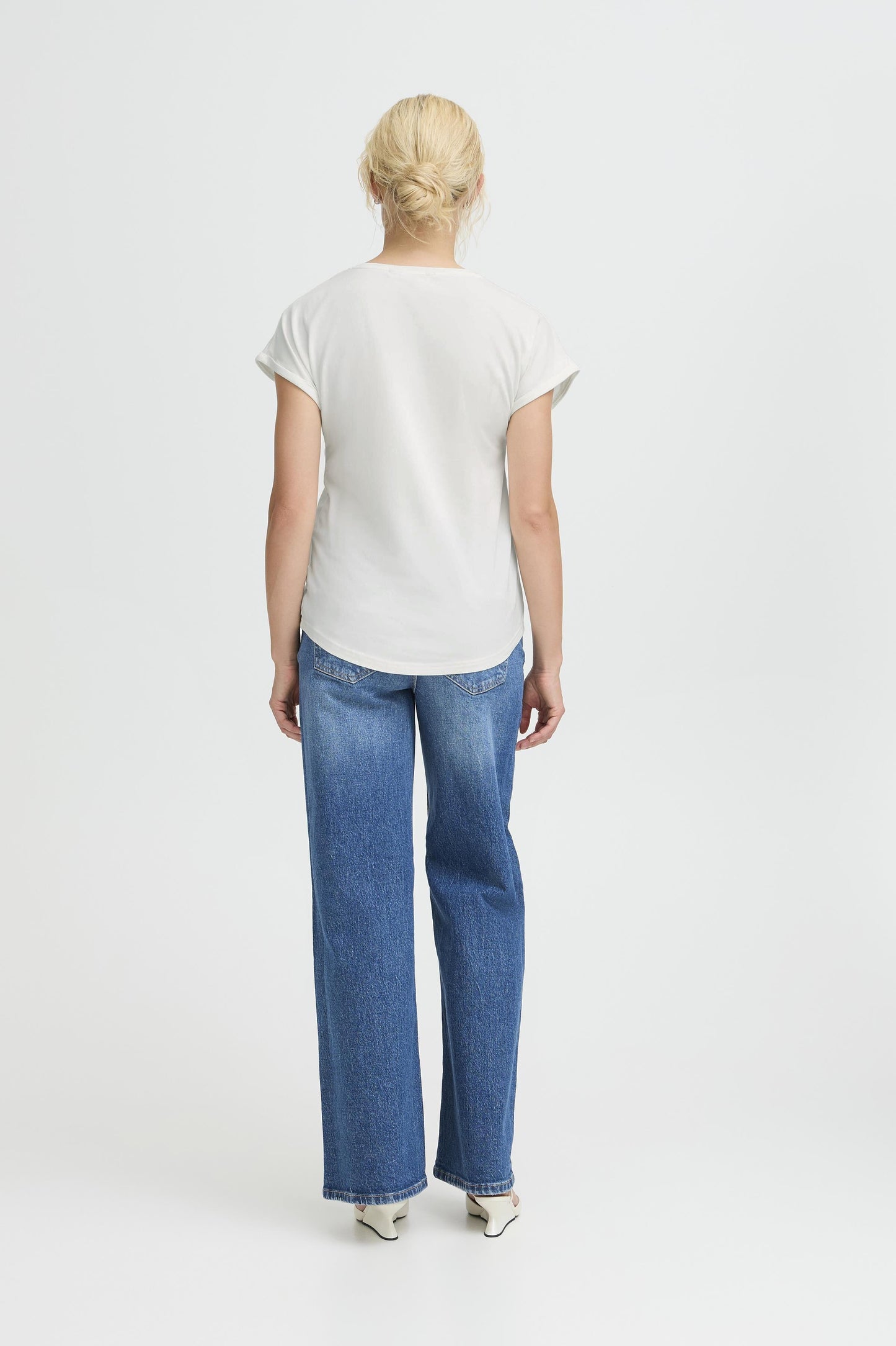 B.Young BYPAMILA Open neck T-shirt