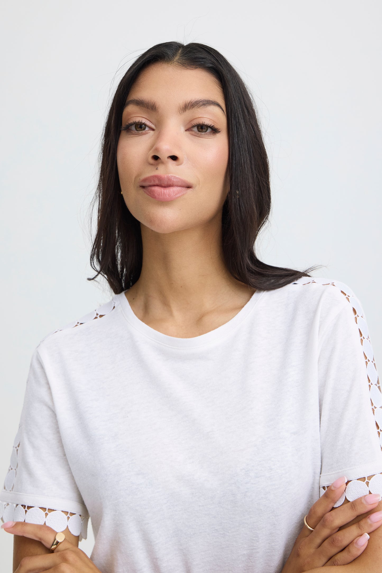 B.Young BYSOLTA Tee