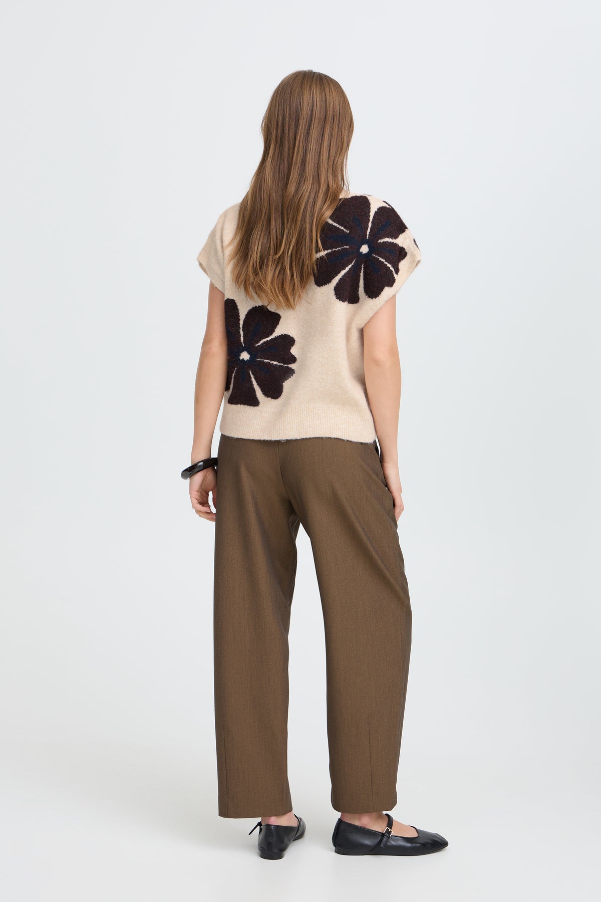 B.Young Byomea V Neck Slipover
