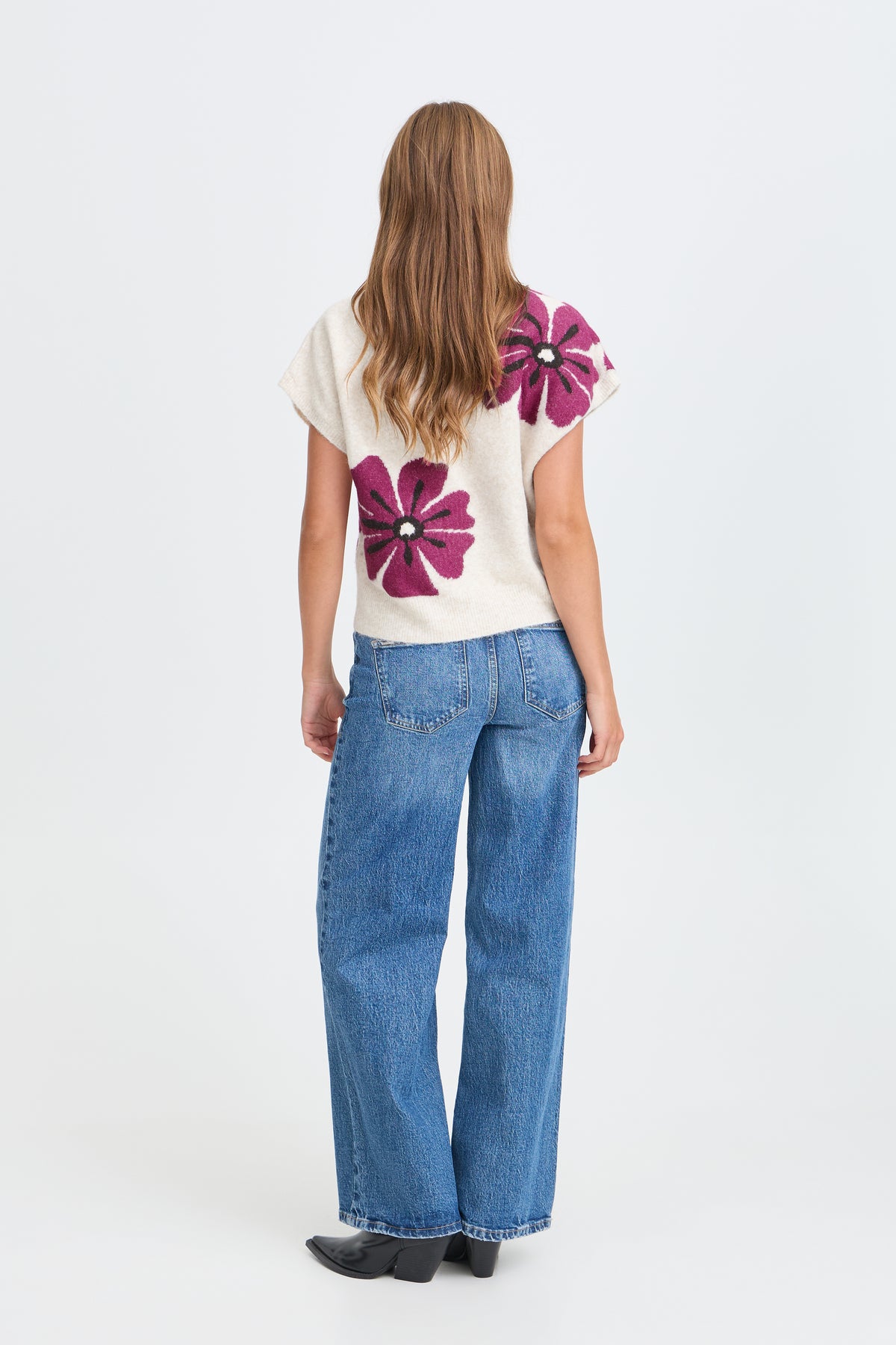 B.Young Byomea V Neck Slipover