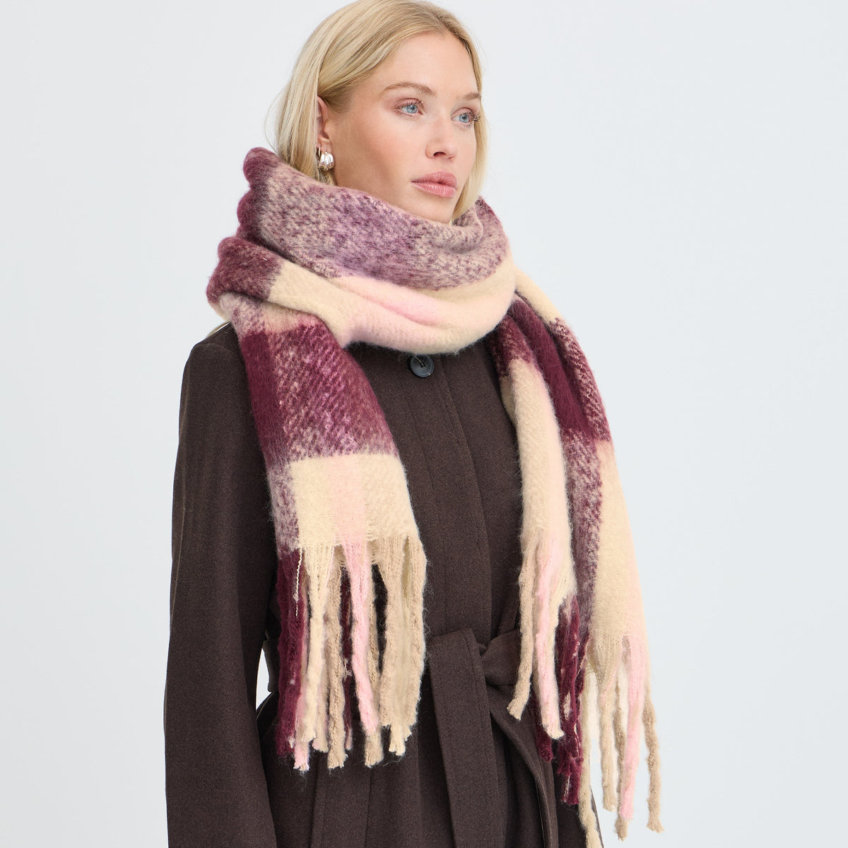 B.Young Bywibke Checked Winter Scarf 20819321