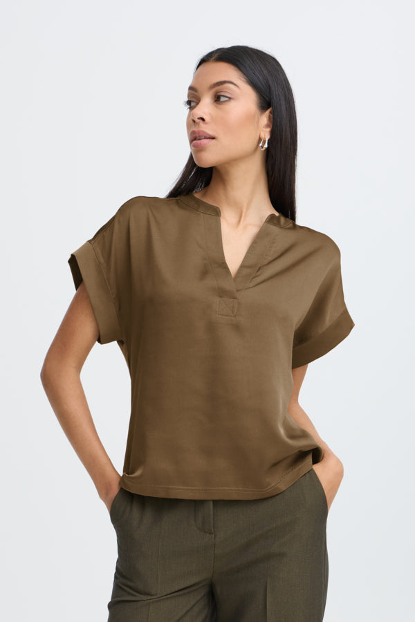 B.Young Byselita V Placket Neck