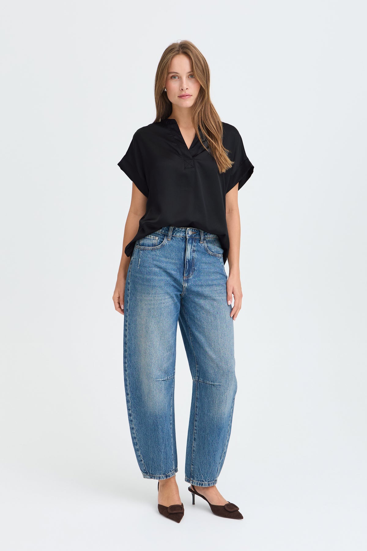 B.Young Byselita V Placket Neck