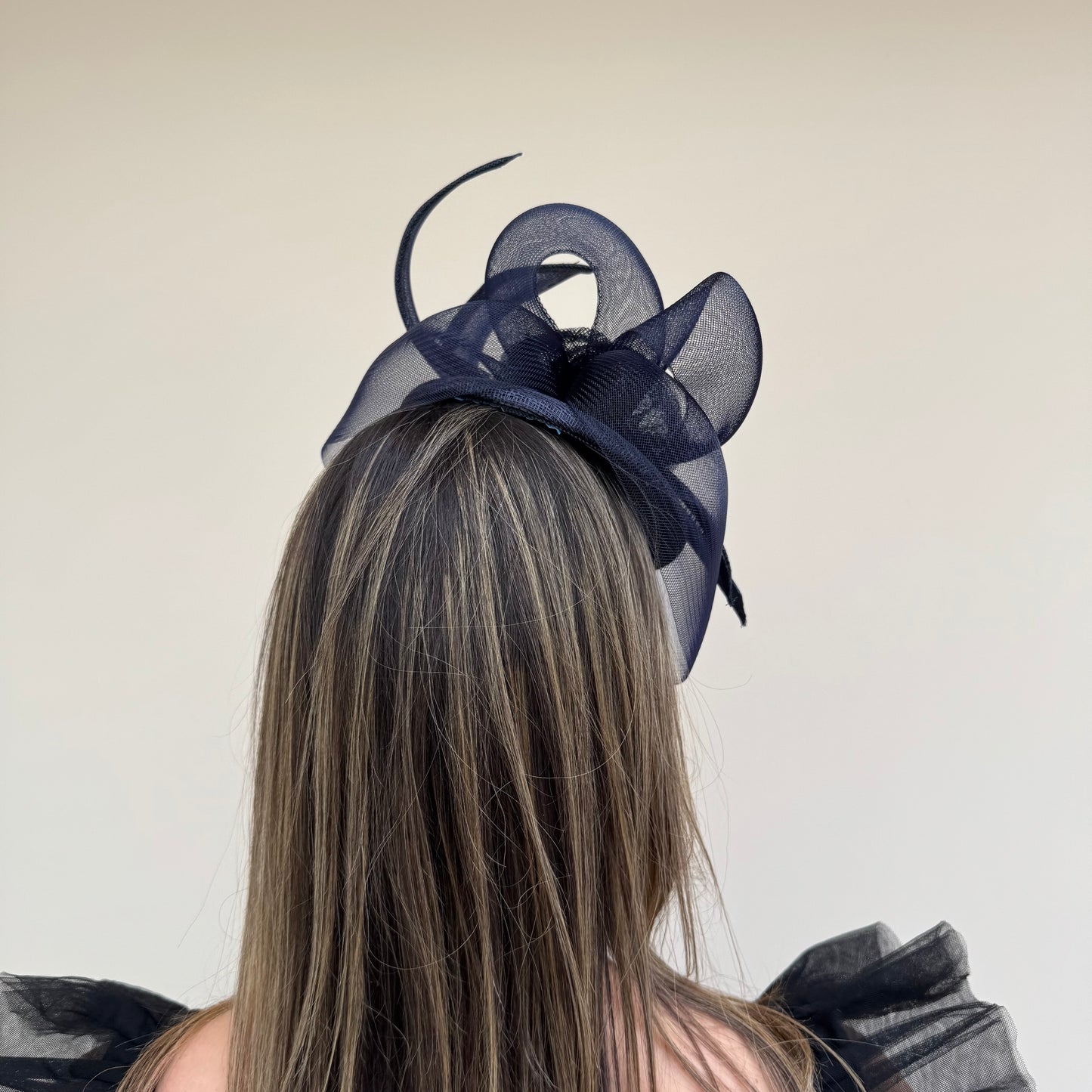 Max and Ellie JP3 Navy blue Pillbox Fascinator