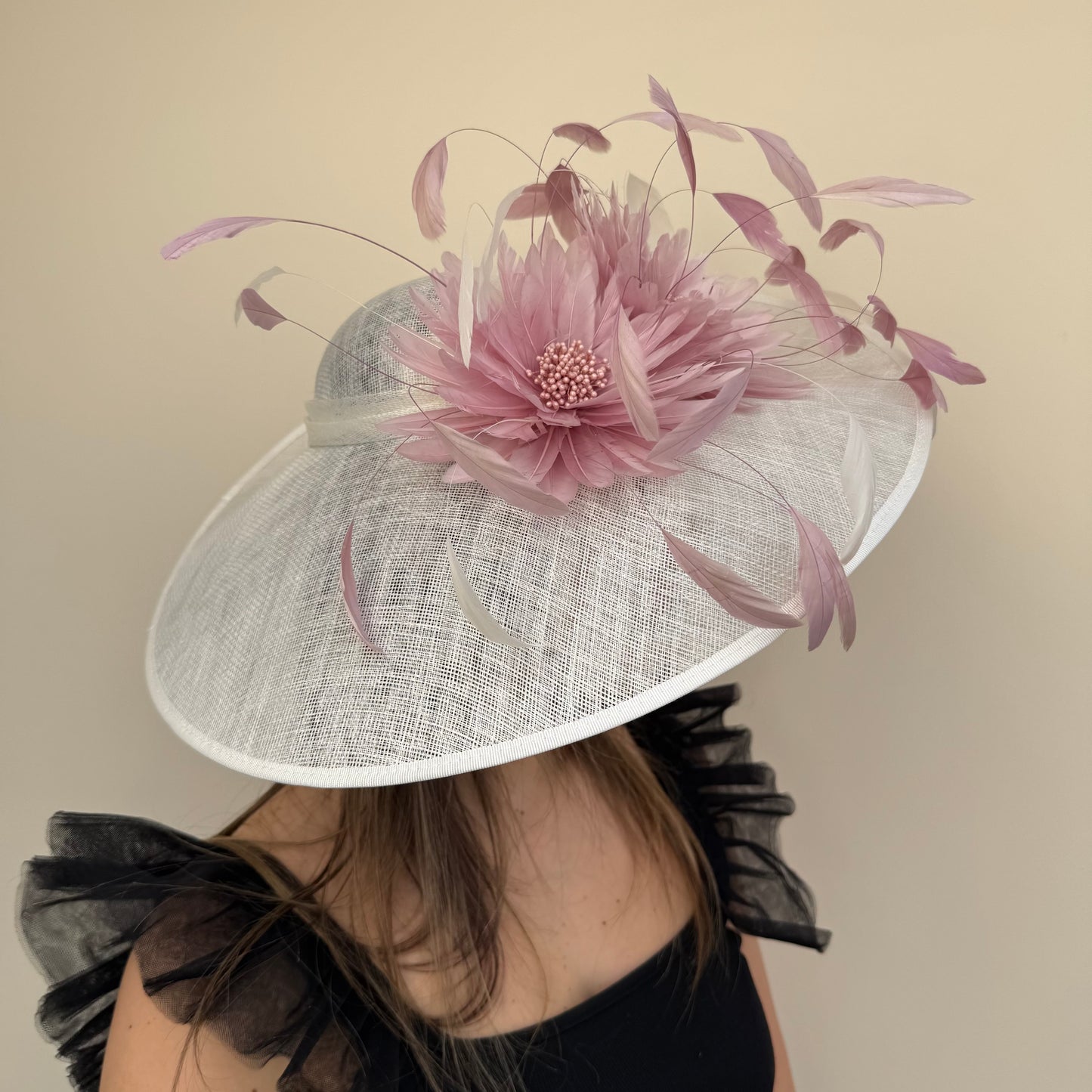 J Bees JB25/86 Ivory & Peony Pink Contrast Hatinator