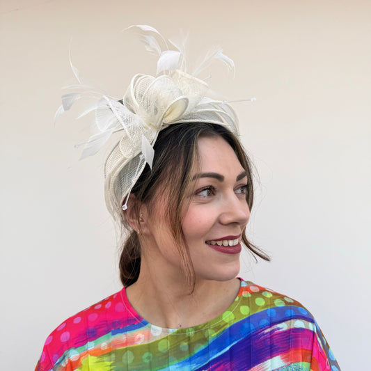 J Bees JB23/318 Ivory Fascinator