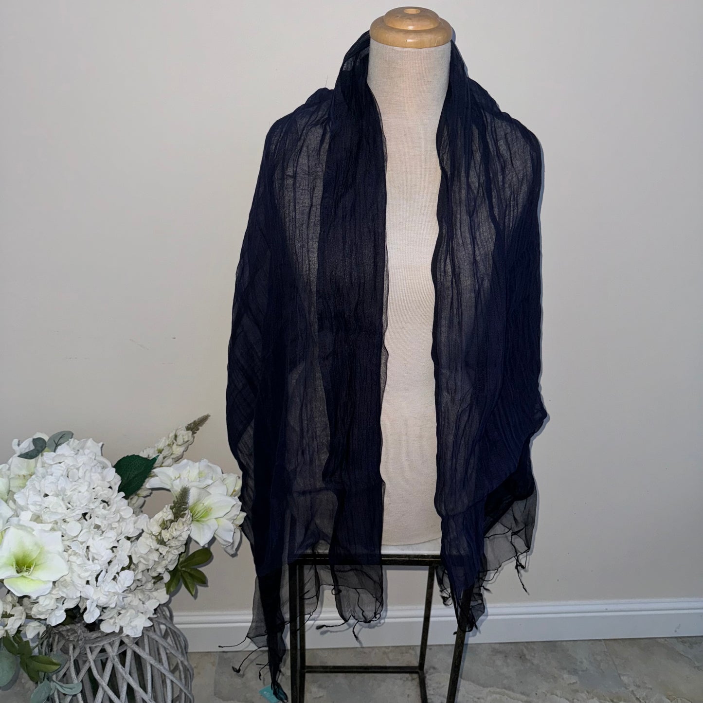 Max and Ellie CS8 Navy Silk & Cotton Wrap