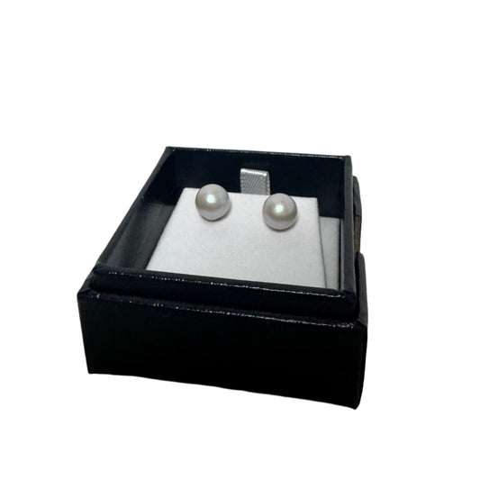 Byzantium Collection Pearl Stud Earrings