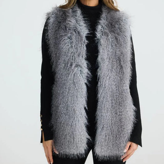 Brave & True BT250022 Aspen fur vest