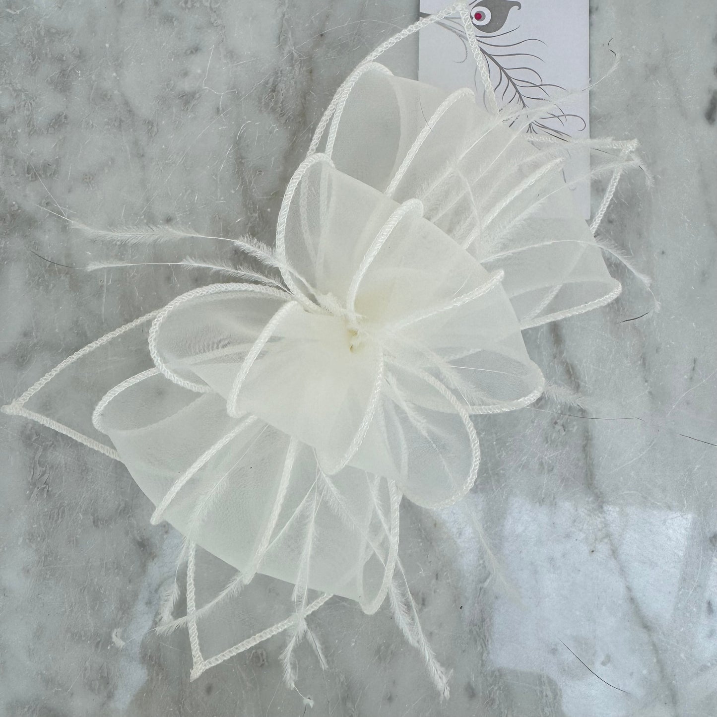J Bees 9826 Clip Fascinator