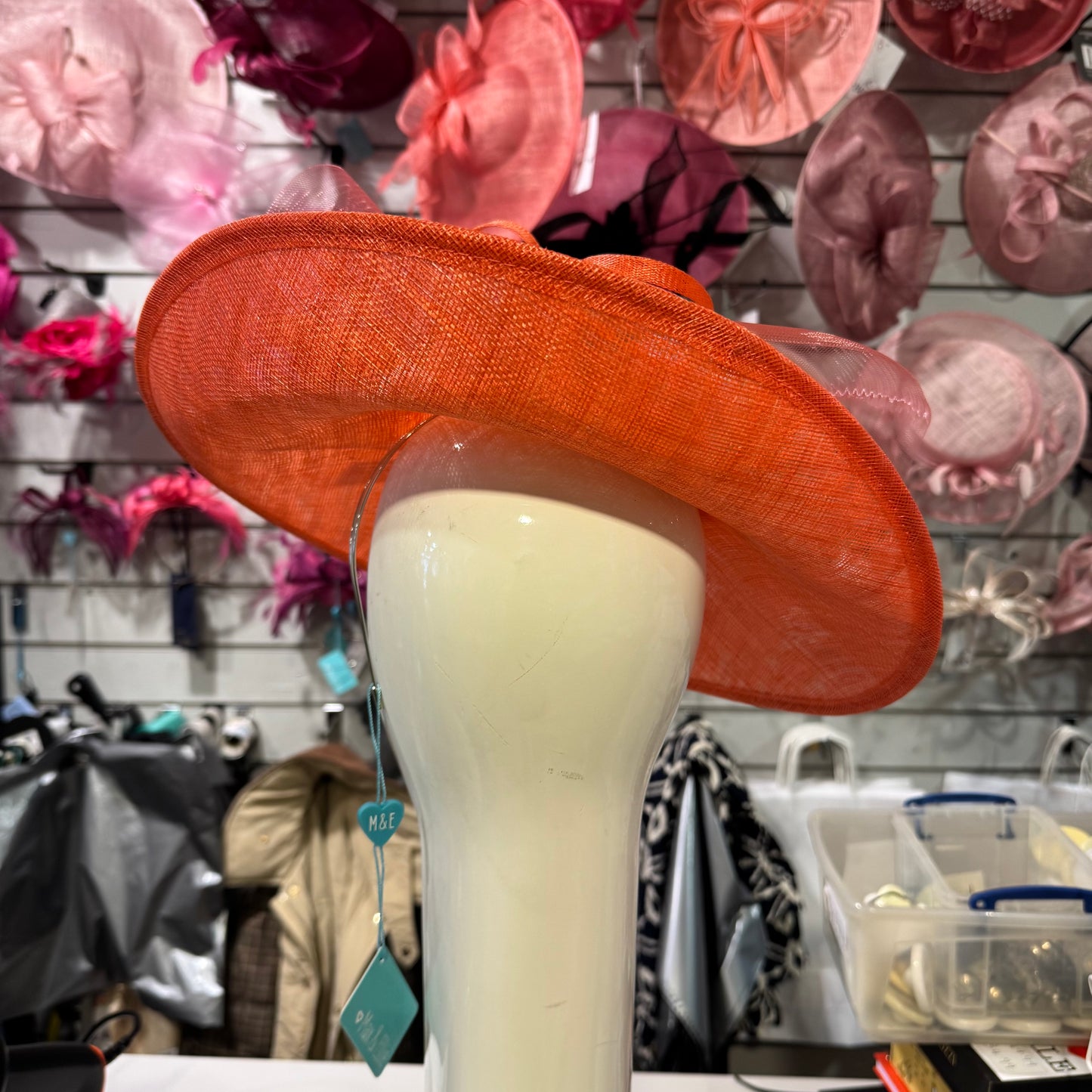 Max and Ellie CD7 Hatinator in Coral