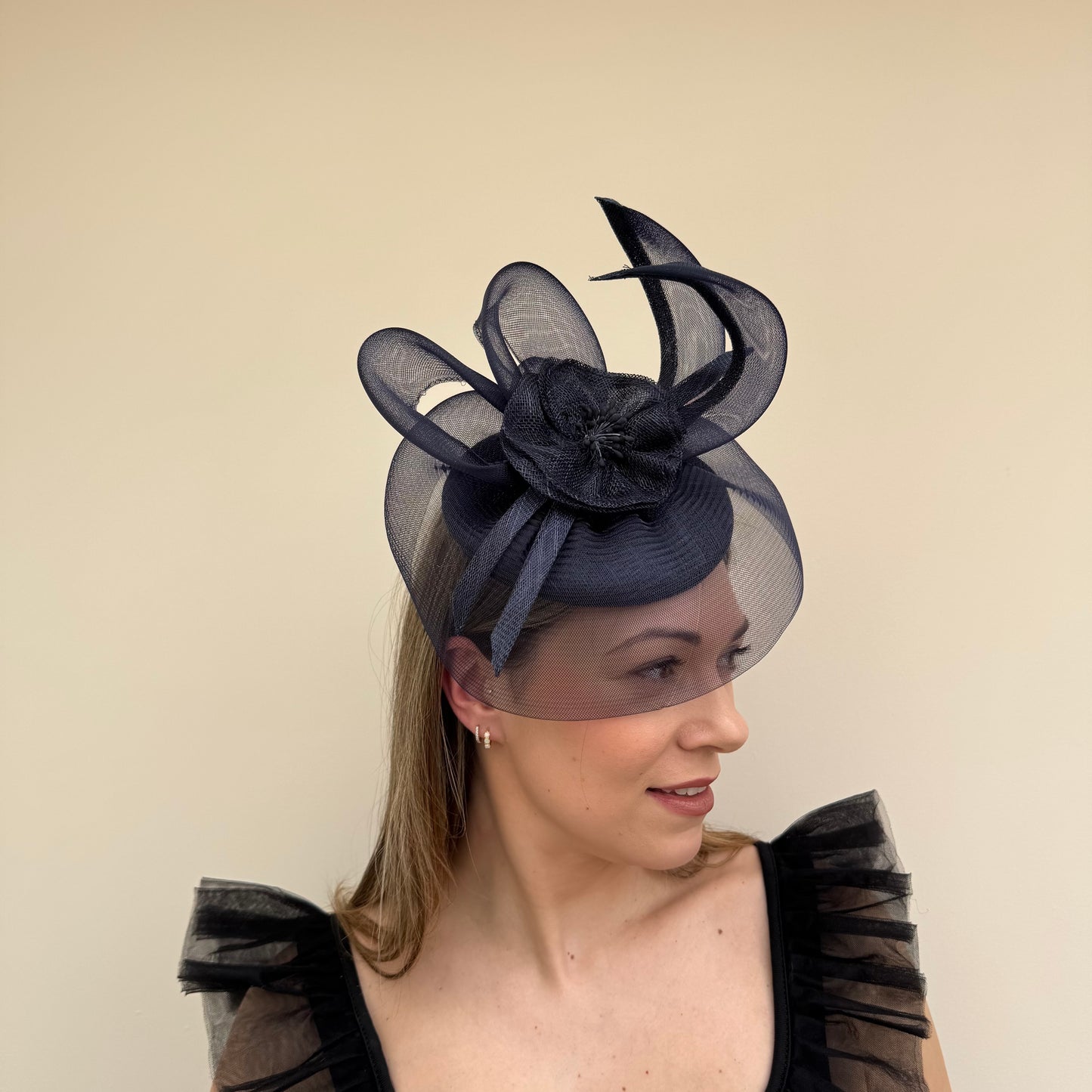 Max and Ellie JP3 Navy blue Pillbox Fascinator