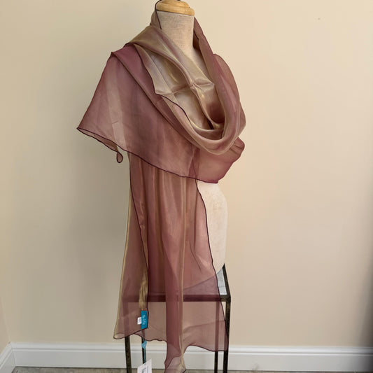 Max and Ellie OS5 Blush - Bronze Sheer wrap