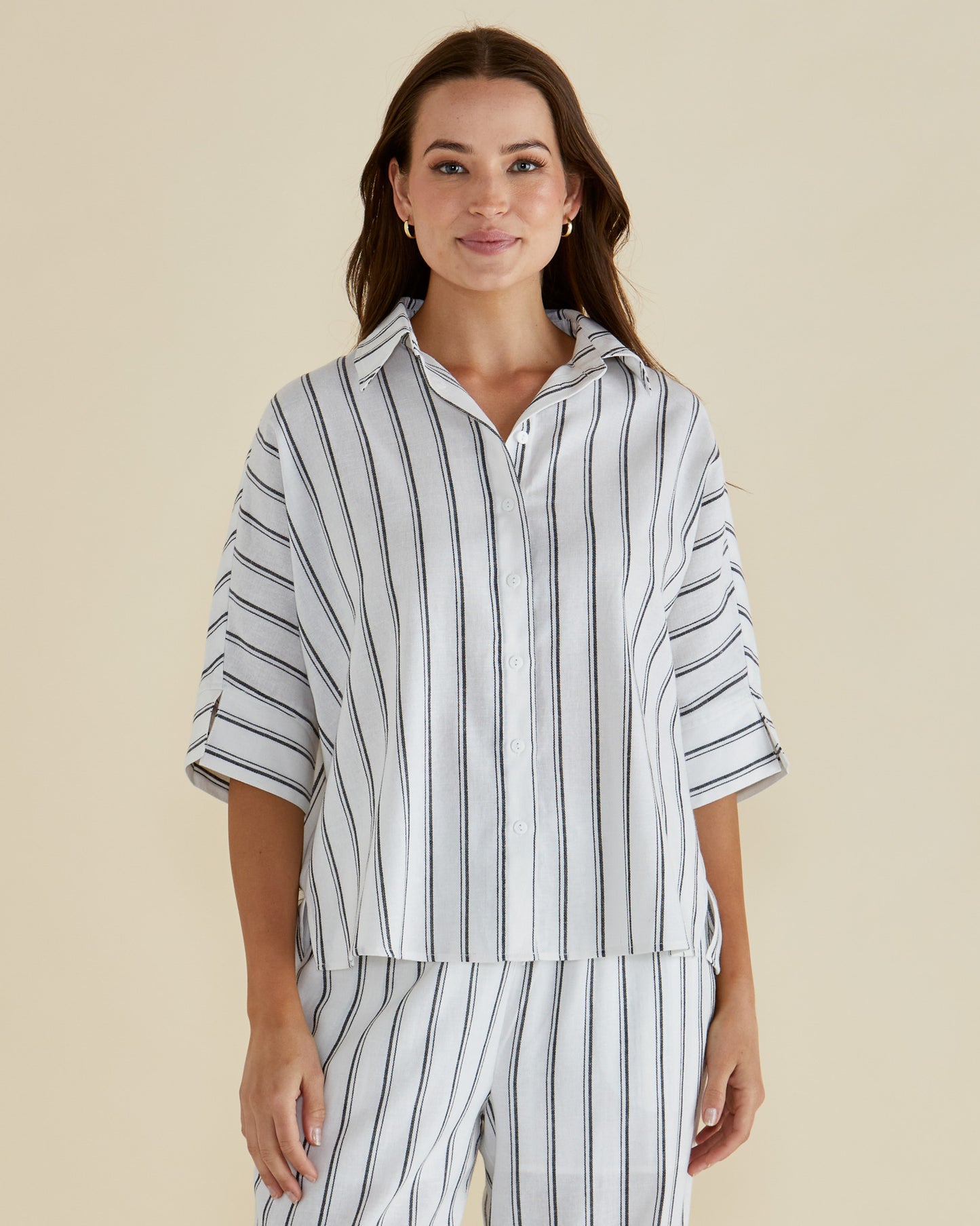 Betty Basics BB8435 Lynwood Linen Shirt