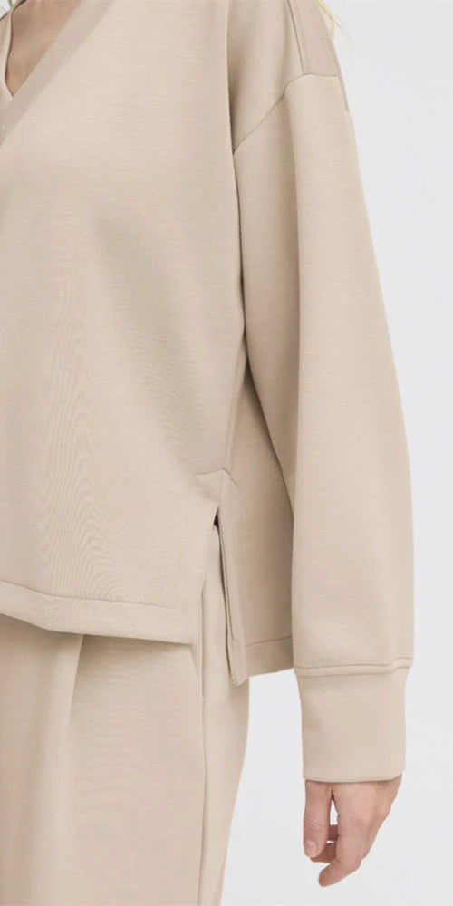 B.Young BY Pusti V Neck Cropped Top