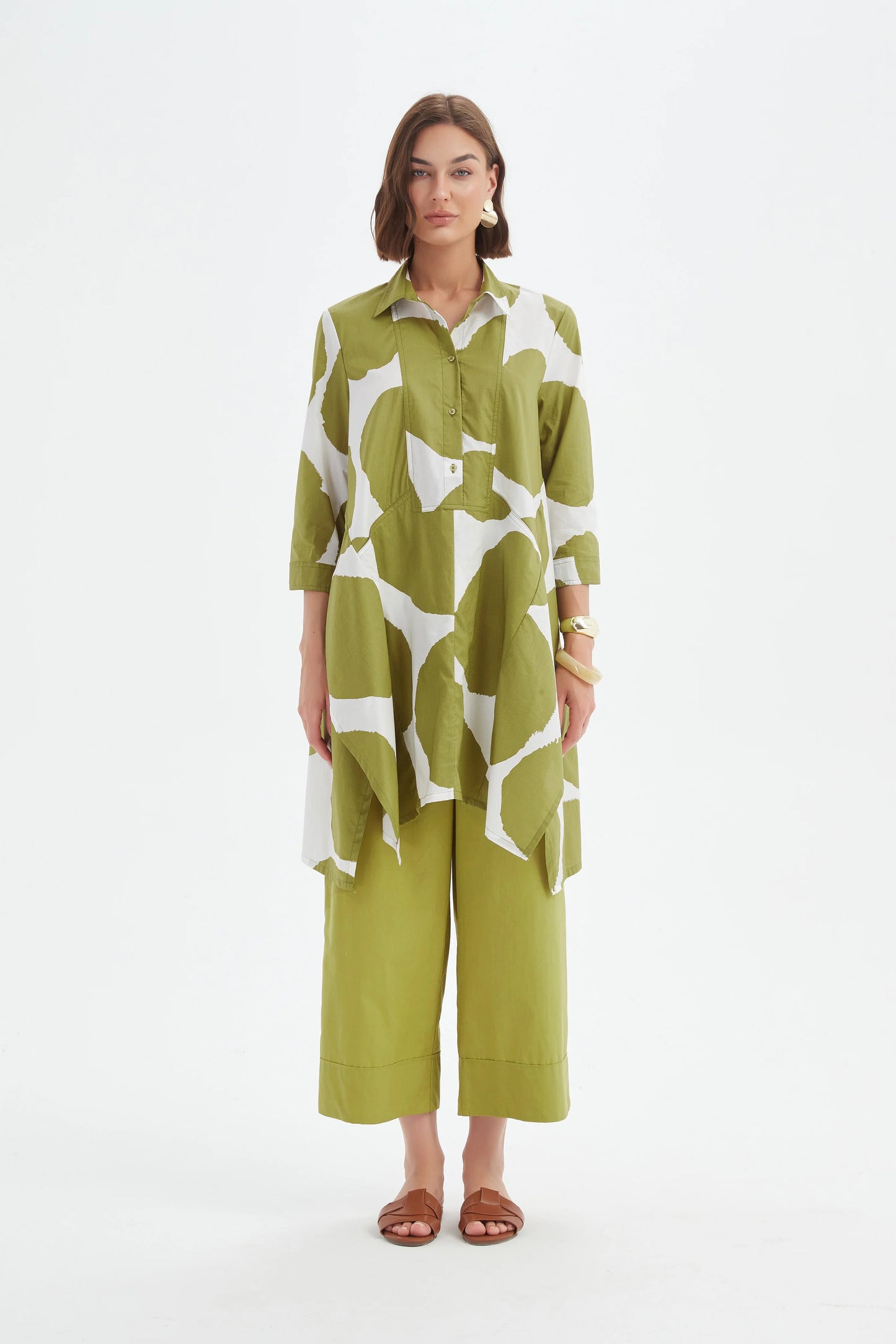 Tirelli 25D3530 Handkerchief Hem Print Shirt
