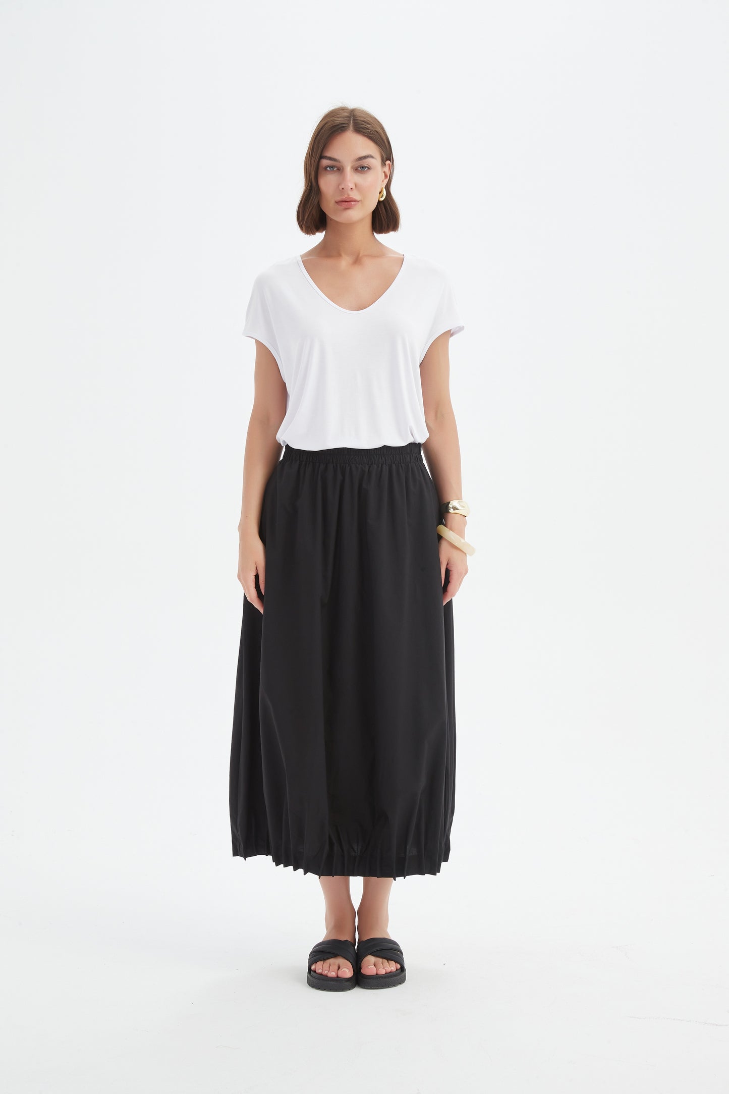 Tirelli 25P3735 Pin Tuck Hem Skirt