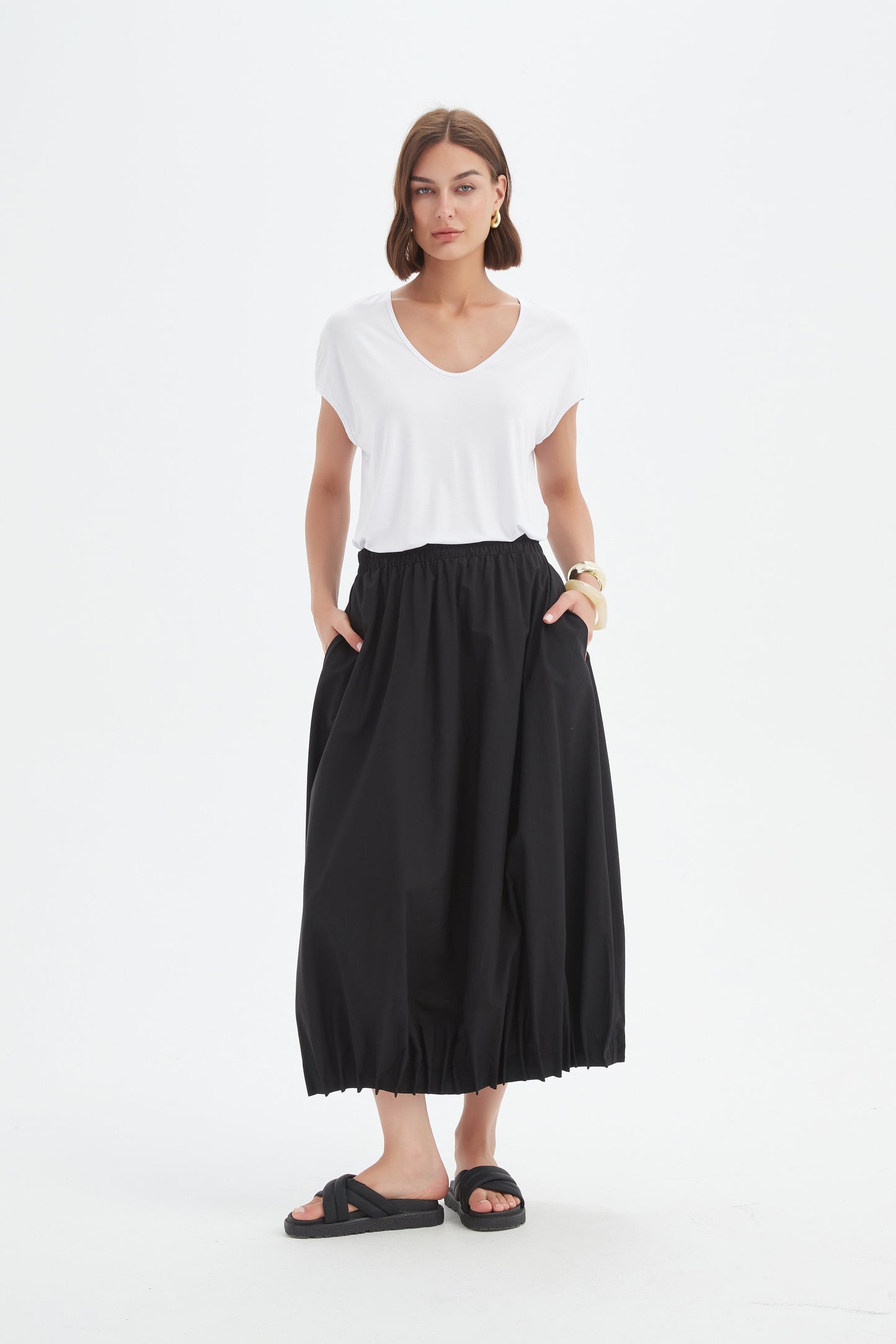 Tirelli 25P3735 Pin Tuck Hem Skirt