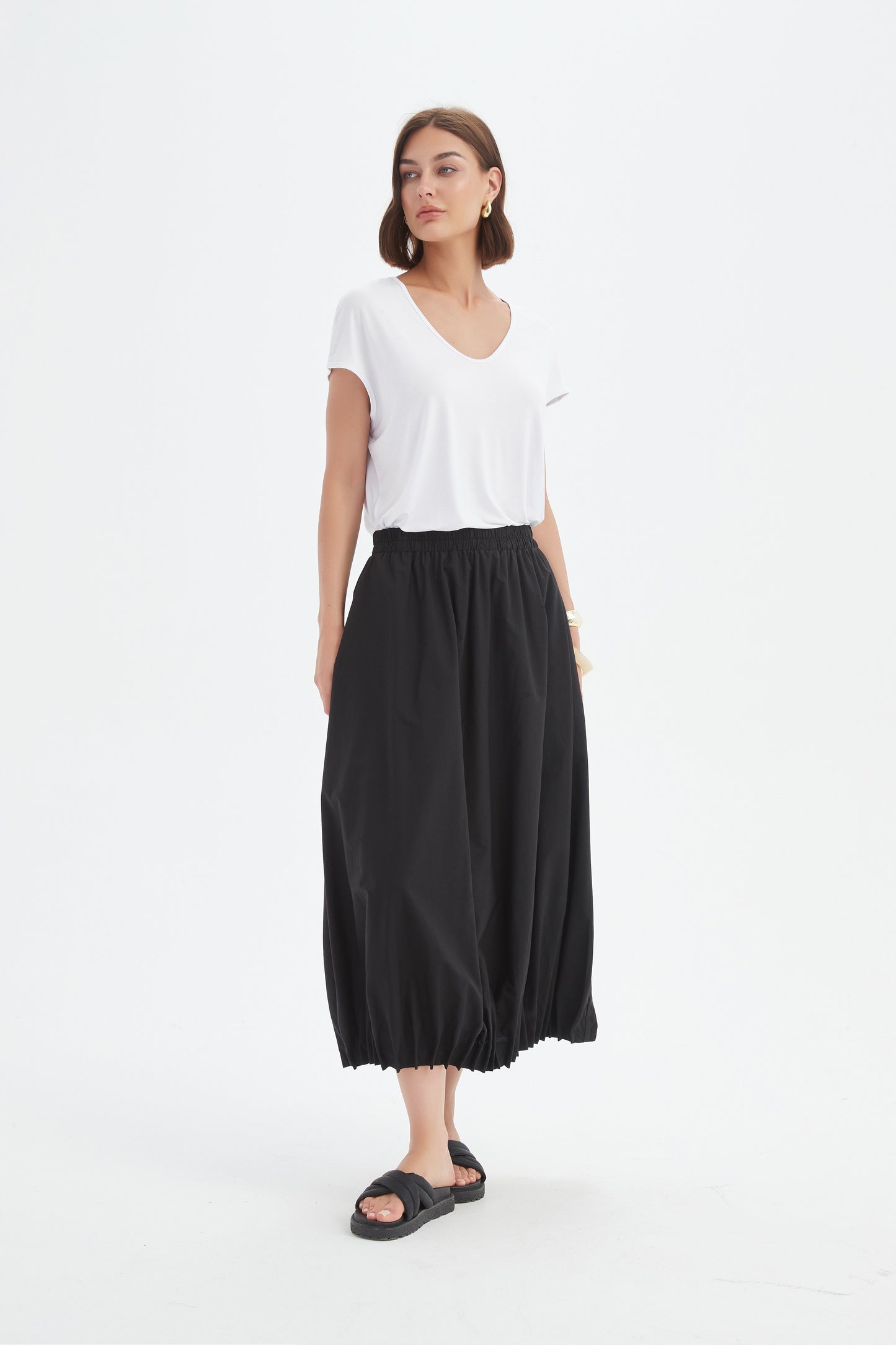 Tirelli 25P3735 Pin Tuck Hem Skirt