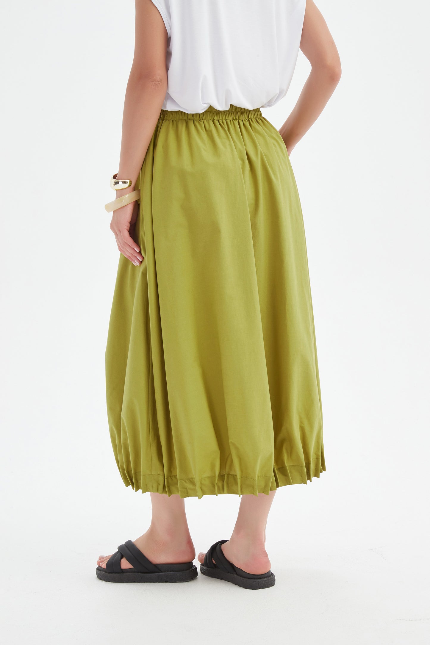 Tirelli 25P3735 Pin Tuck Hem Skirt
