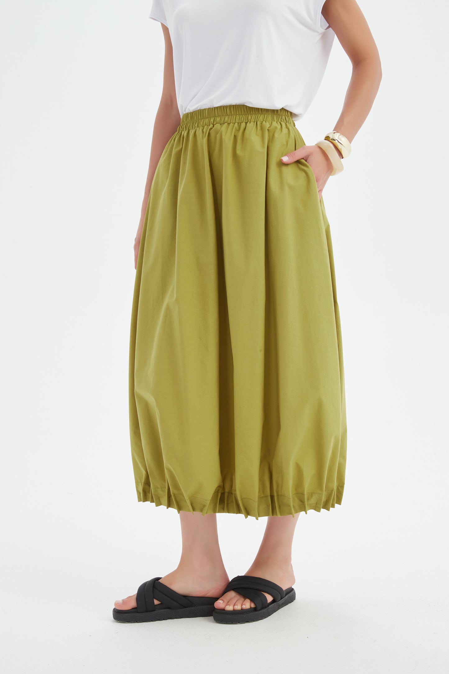 Tirelli 25P3735 Pin Tuck Hem Skirt