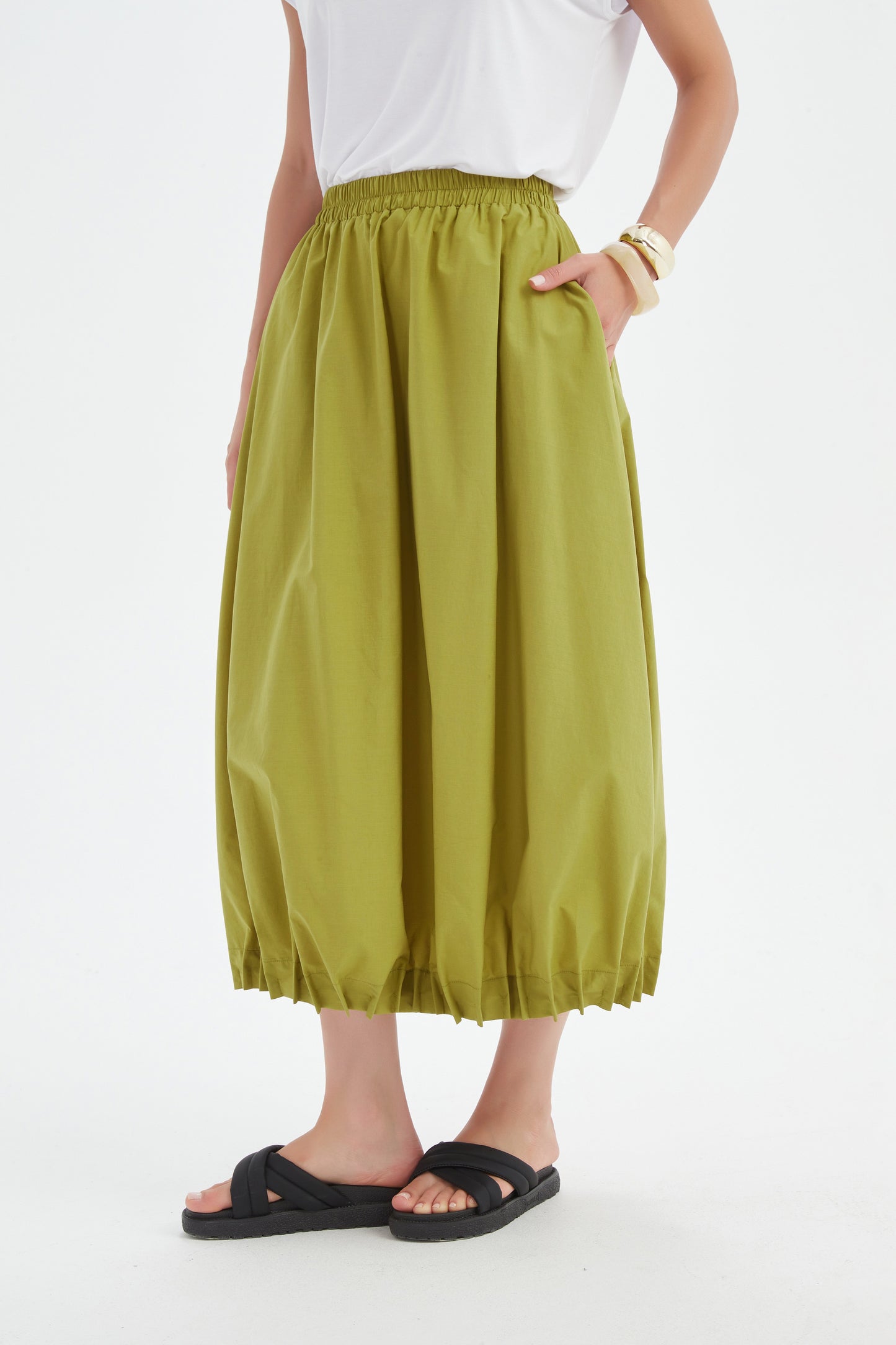 Tirelli 25P3735 Pin Tuck Hem Skirt