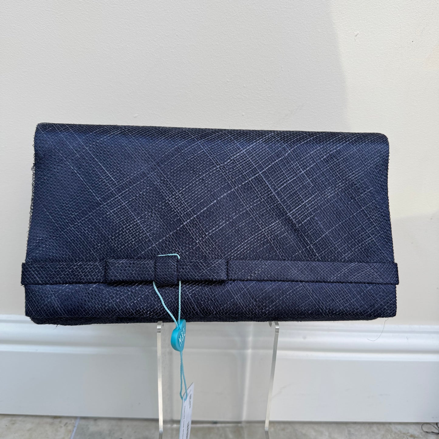 Damaged AX2 Navy - Large fault in sinamay Navy