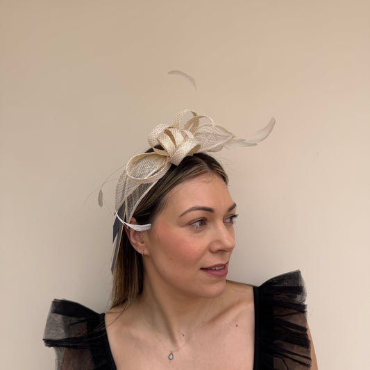 Failsworth SS26 8025 Sinamay Fascinator White/Gold