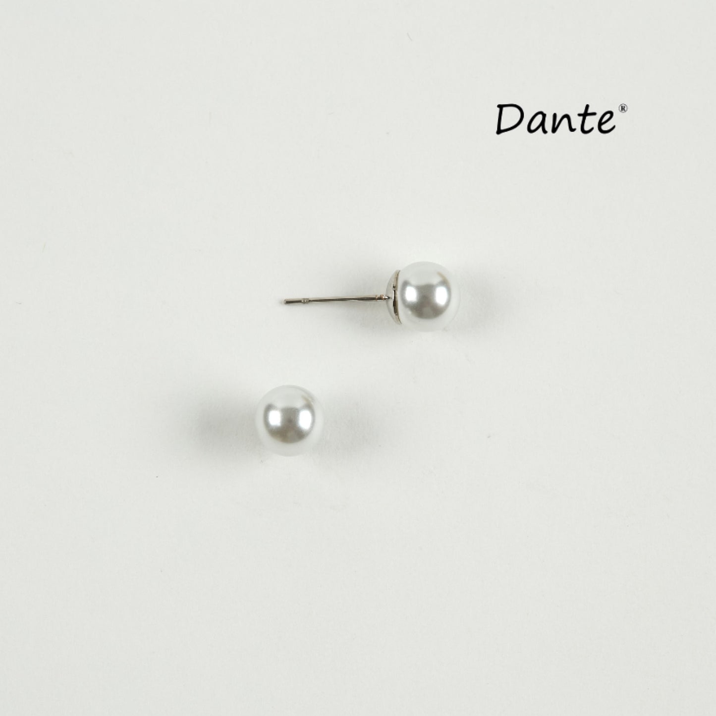 Dante White Pearl Studs