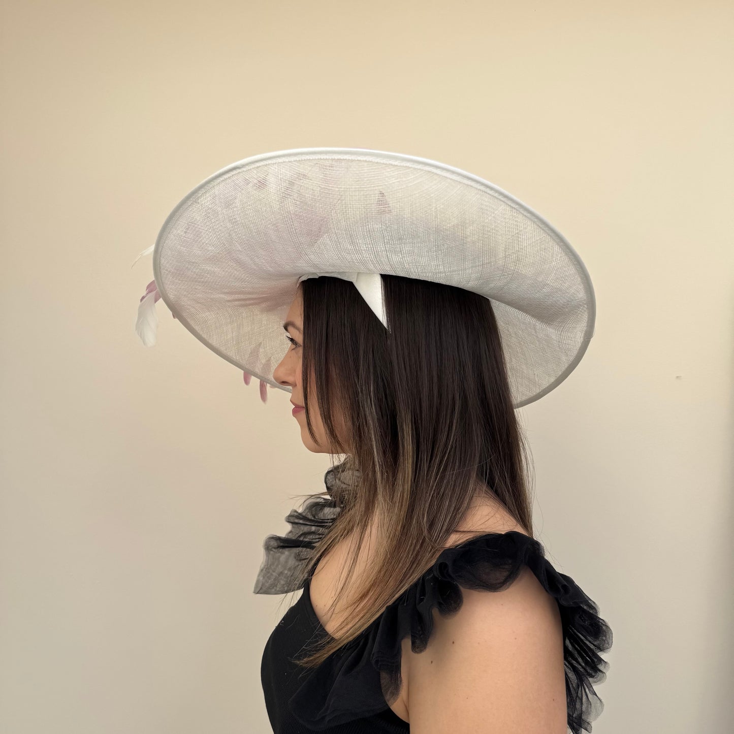 J Bees JB25/86 Ivory & Peony Pink Contrast Hatinator