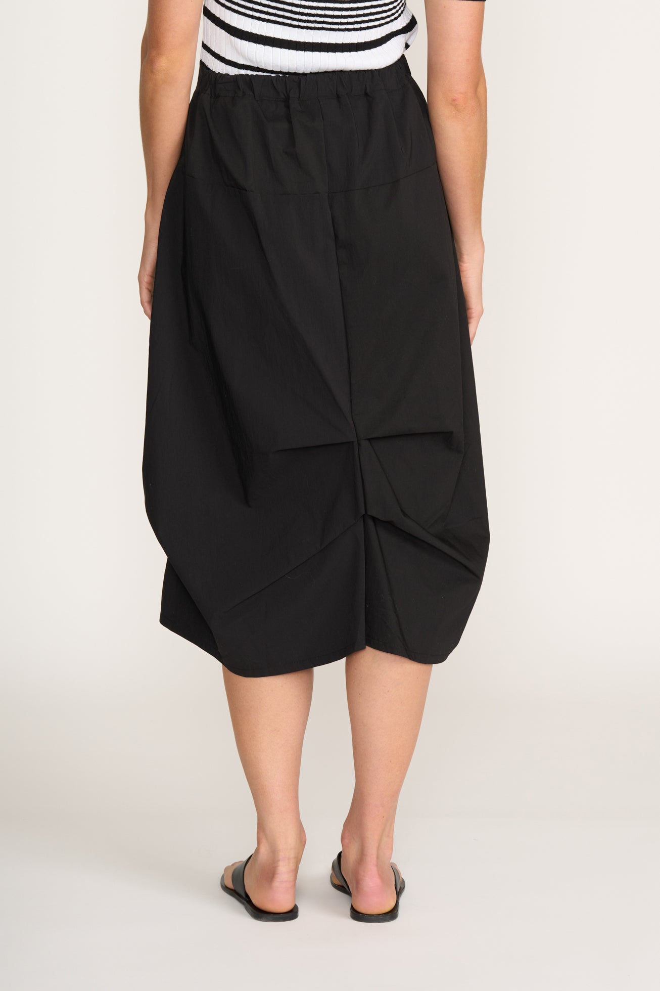 Foil FO8358 In Tucks Skirt