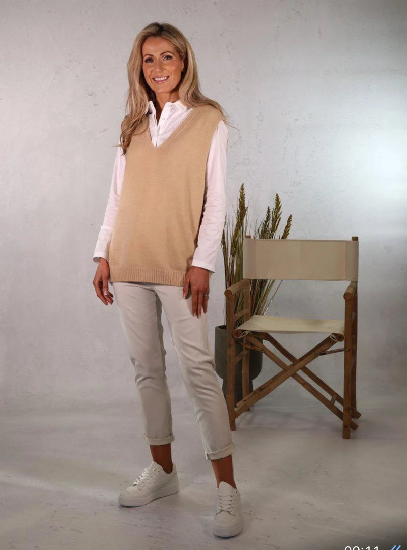 Deck C1134 White Classic Cotton Blouse