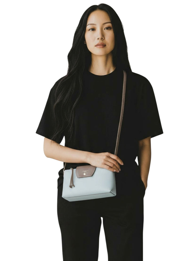 David Jones CM8366 Crossbody Bag with contrasts