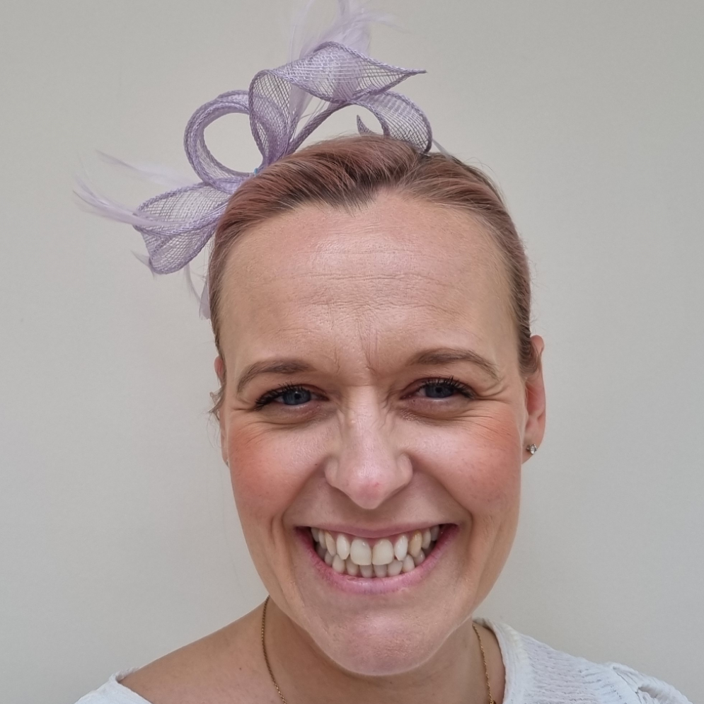 Max and Ellie AF5 Small Fascinator in Purples and Lilac