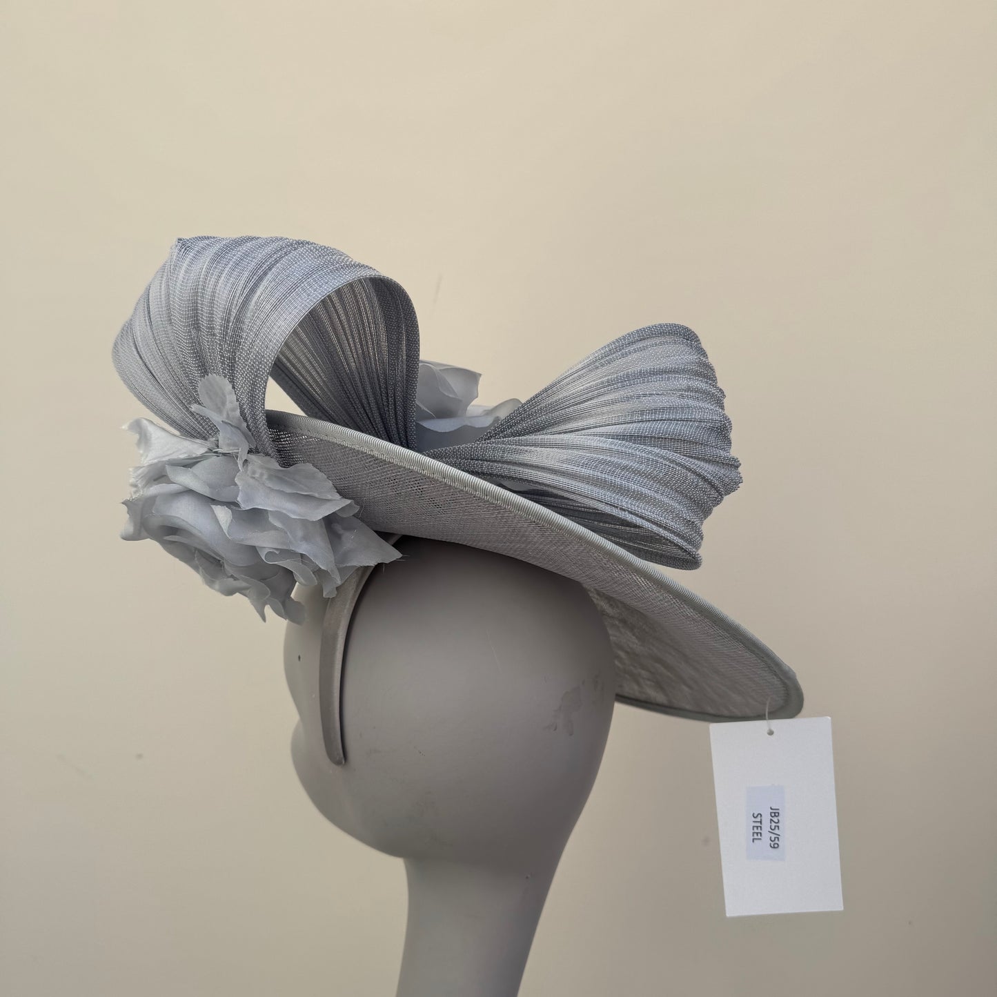 J Bees JB25/59 Steel Grey Disc Hatinator with Ribbon and Rose Detail