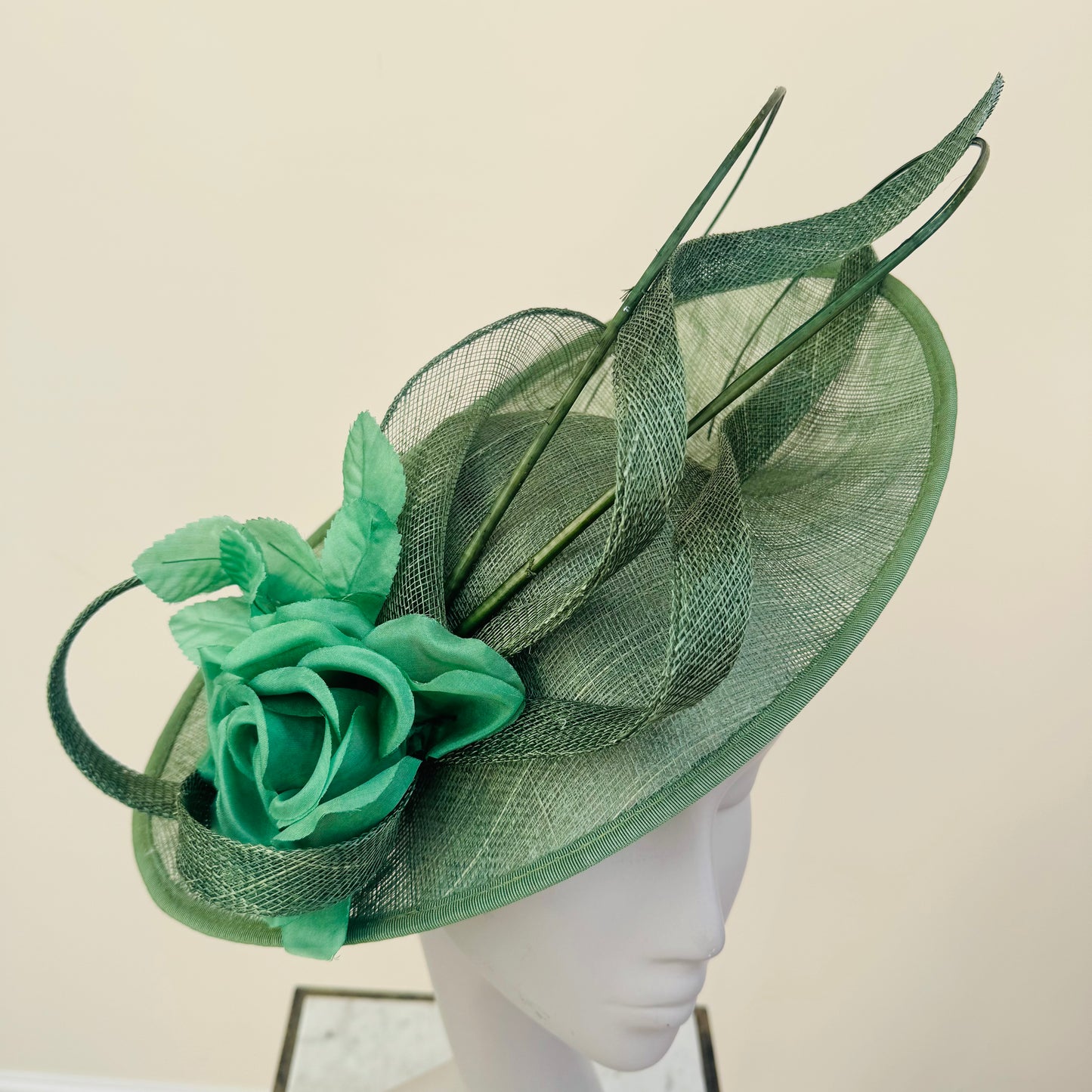 J Bees JB20/155 Sage Green Rose Twist Hatinator