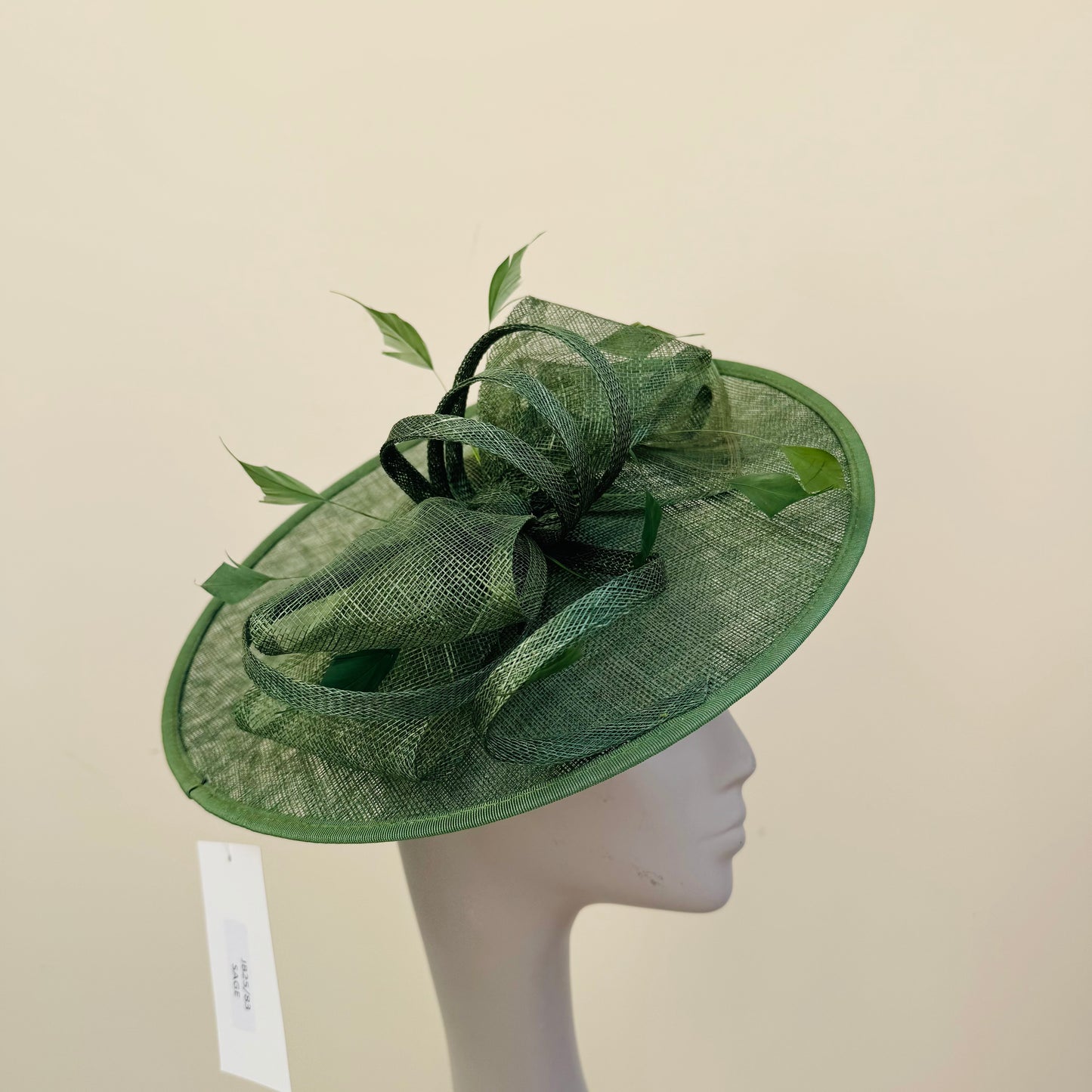J Bees JB25/83 Sage Green Circular Bow Hatinator Disc