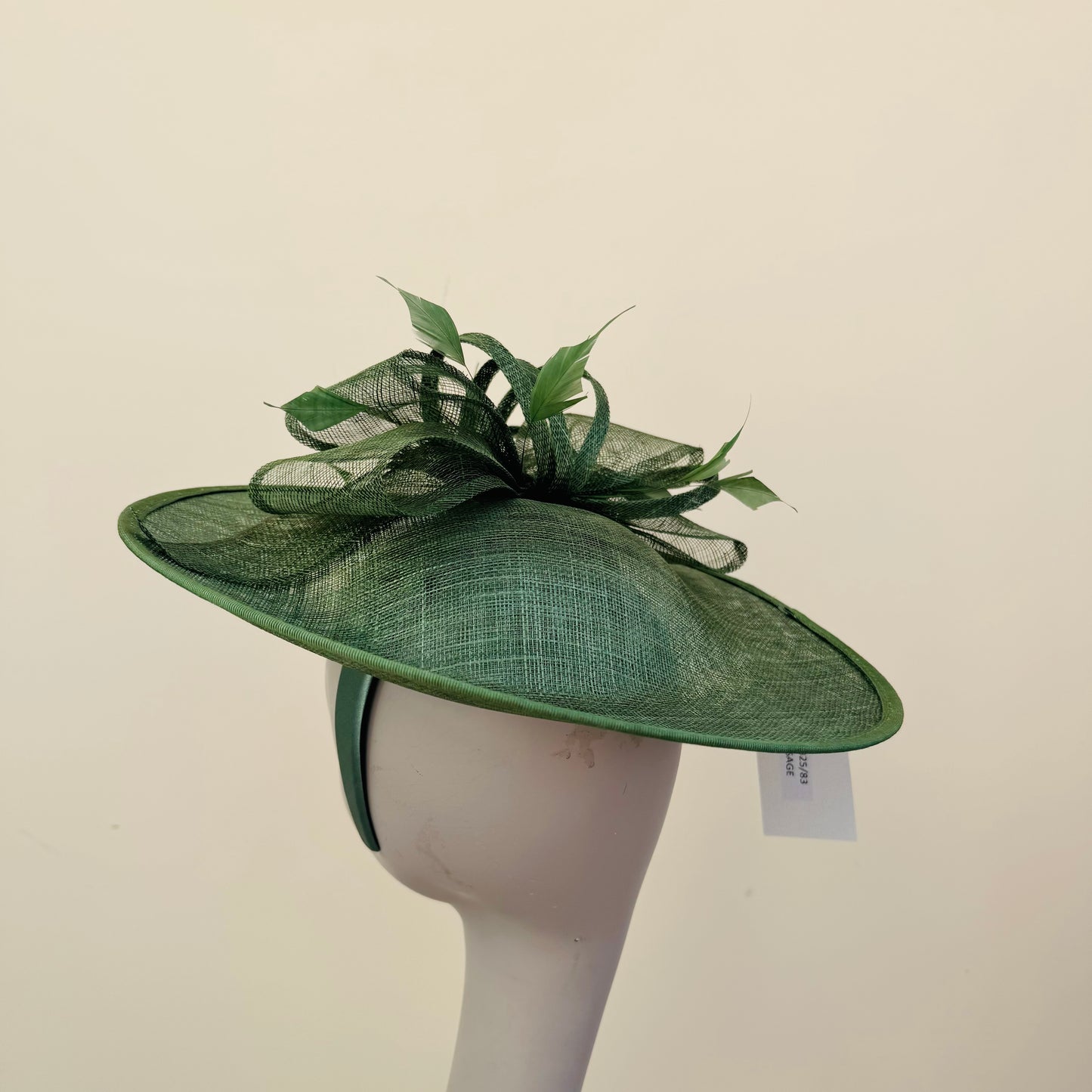 J Bees JB25/83 Sage Green Circular Bow Hatinator Disc