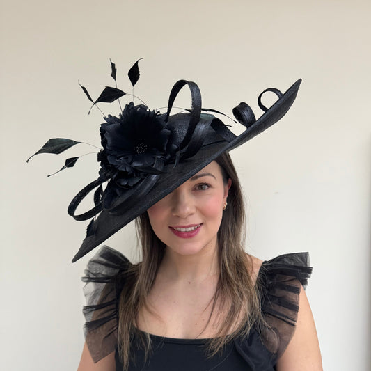 J Bees JB26/1020 Black Feather and Ribbon Hatinator