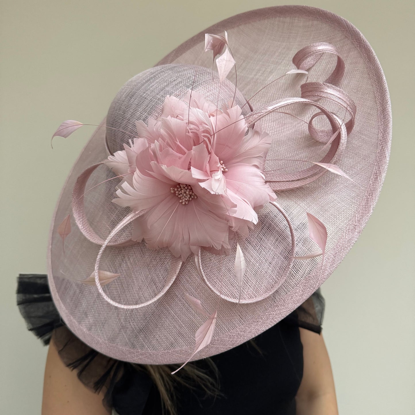 J Bees JB26/1020 Orchid Pink Feather and Ribbon Hatinator