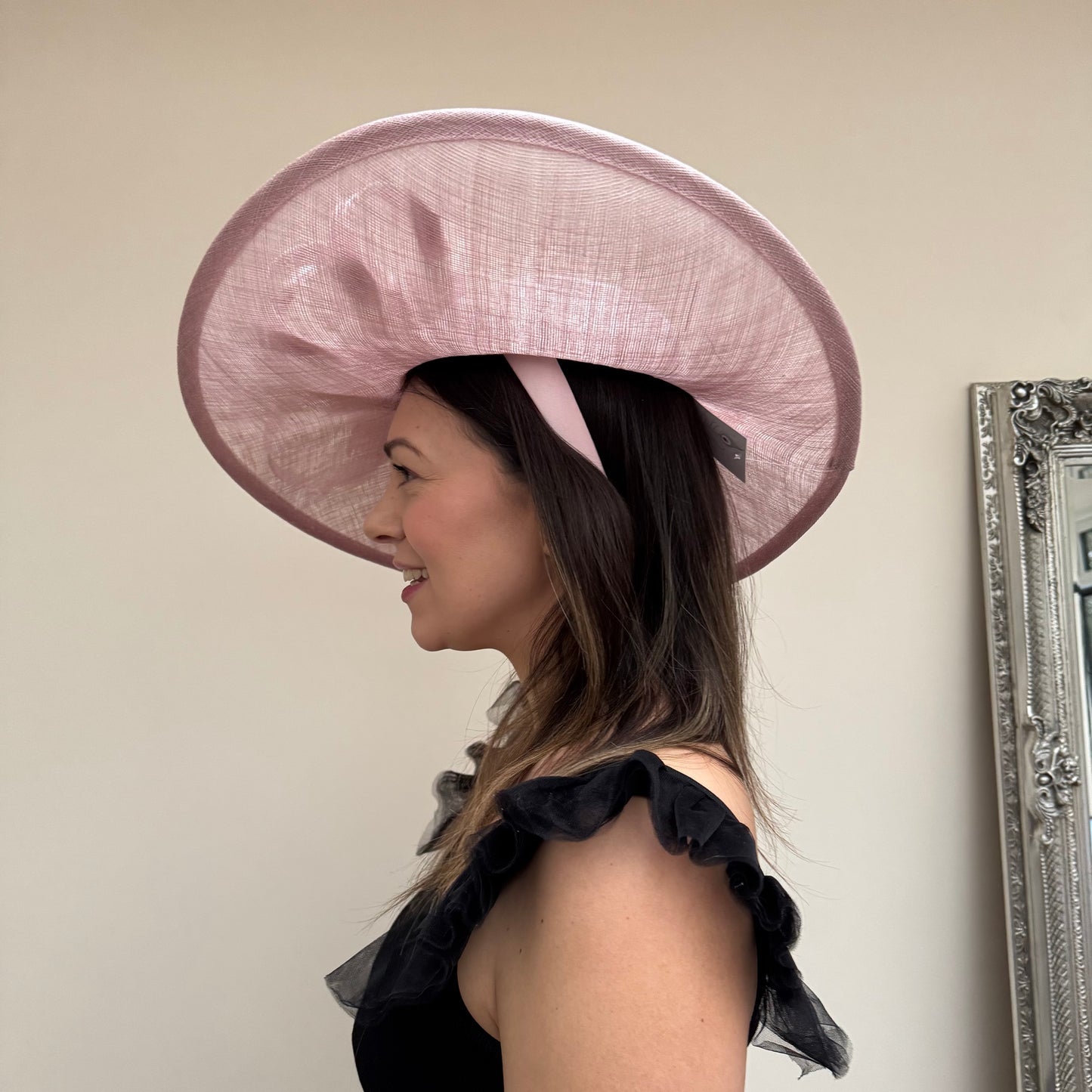 J Bees JB26/1020 Orchid Pink Feather and Ribbon Hatinator