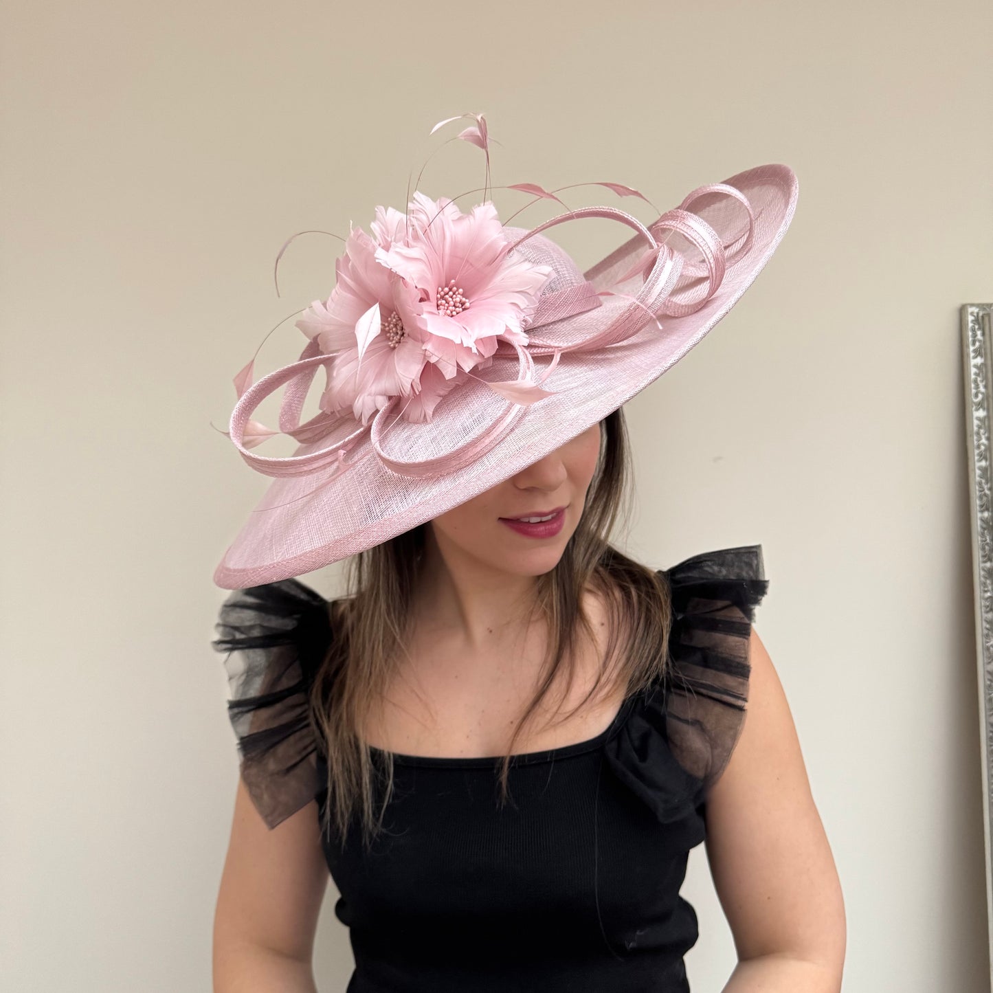 J Bees JB26/1020 Orchid Pink Feather and Ribbon Hatinator