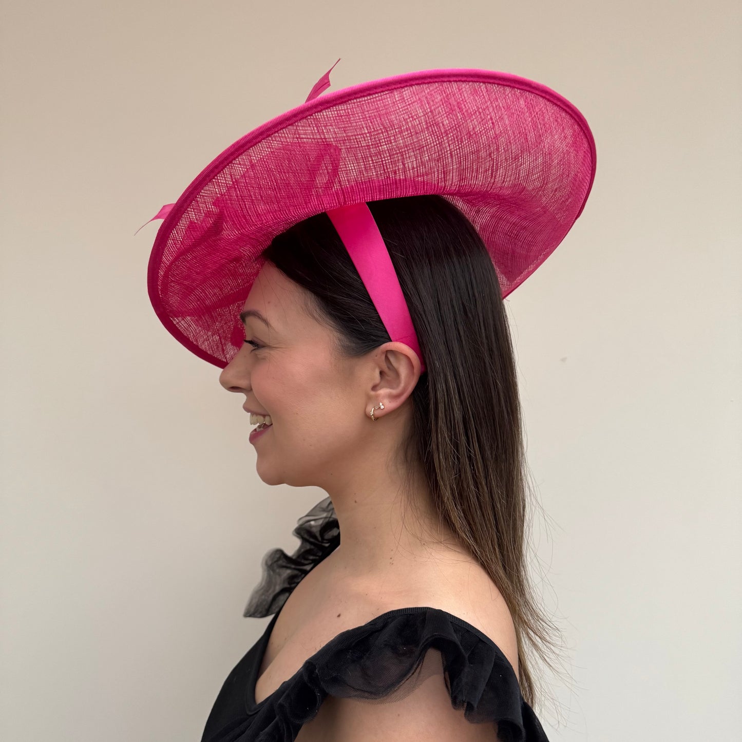 J Bees JB18/100 Carmine Pink Hatinator